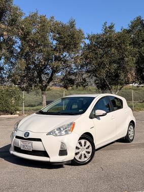 2013 Toyota Prius c Two
