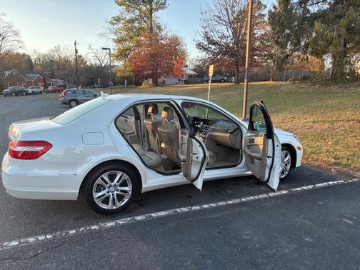 2011 Mercedes-Benz E-Class E 350 4MATIC