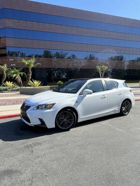 2017 Lexus CT 200h Base