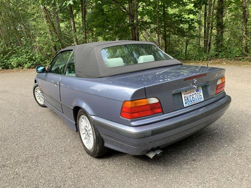 1999 BMW 323 iC