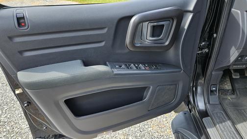 Black 2014 Honda Ridgeline Sport