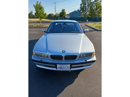 2001 BMW 740 iL