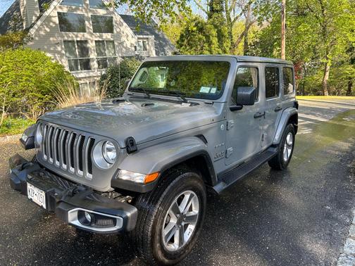 2023 Jeep Wrangler Sahara