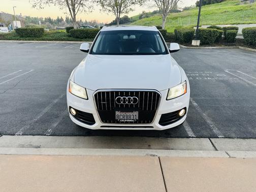 2017 Audi Q5 2.0T Premium