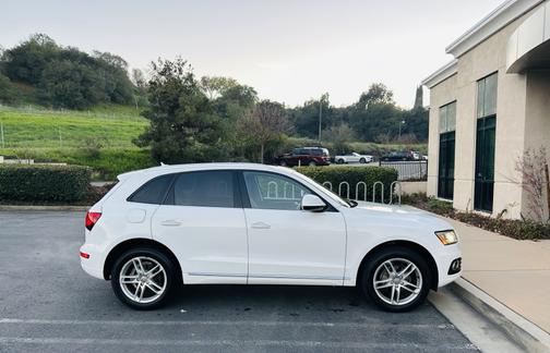 2017 Audi Q5 2.0T Premium