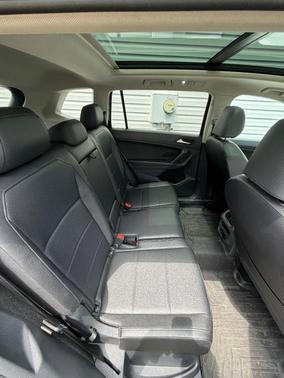 Black 2020 Volkswagen Tiguan 2.0T SE