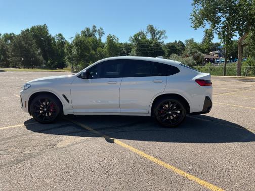 2022 BMW X4 M40i