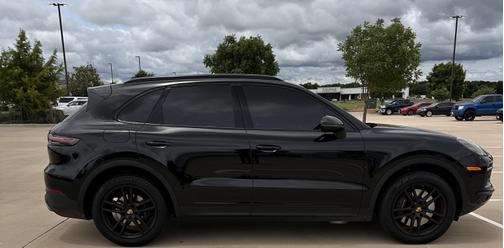 2021 Porsche Cayenne AWD
