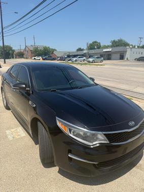 Black 2018 Kia Optima LX