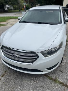 2015 Ford Taurus SEL