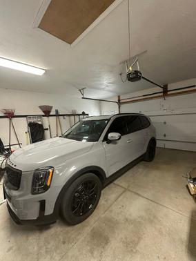 Gray 2022 Kia Telluride SX