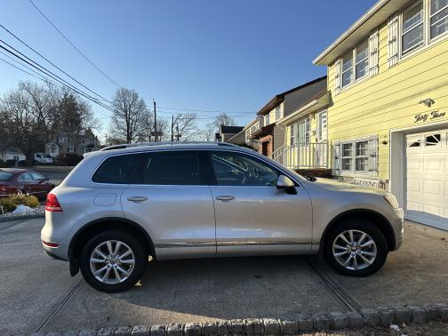 2014 Volkswagen Touareg TDI Sport