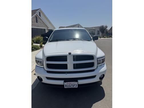 2005 Dodge Ram 1500 ST