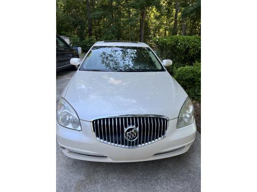 Photo 1 of 6 of 2010 Buick Lucerne CXL