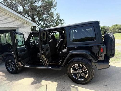 Black 2023 Jeep Wrangler Sahara