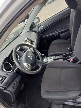 2017 Mitsubishi Lancer ES