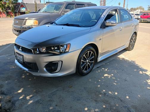 2017 Mitsubishi Lancer ES