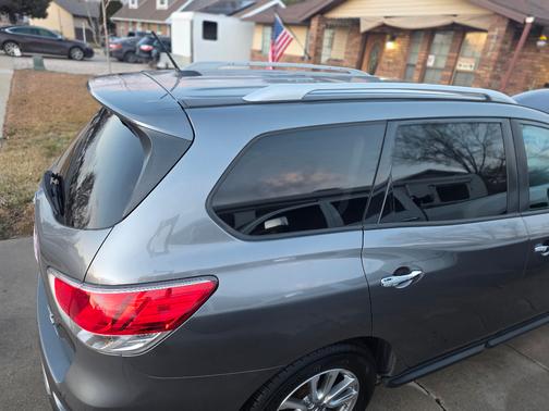 2015 Nissan Pathfinder SV