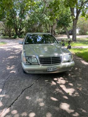 Gold 1999 Mercedes-Benz S-Class S420