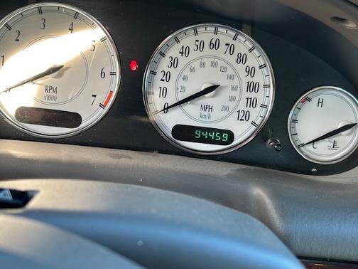 2004 Chrysler Concorde Limited