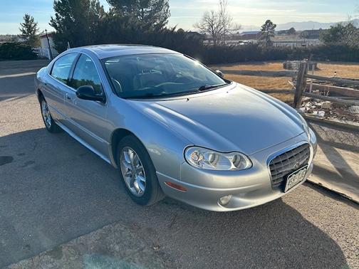 2004 Chrysler Concorde Limited