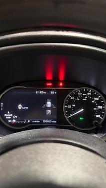 Red 2019 Nissan Kicks SV