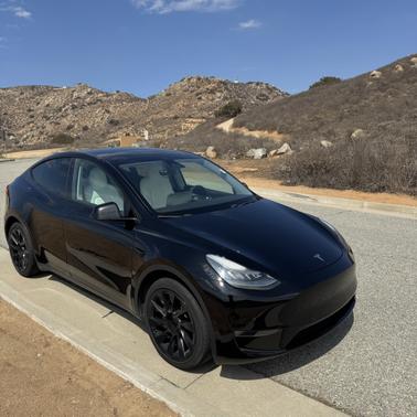 2020 Tesla Model Y Long Range