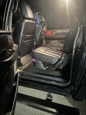 2017 Lincoln Navigator L Select