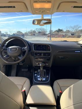 2016 Audi Q5 2.0T Premium Plus