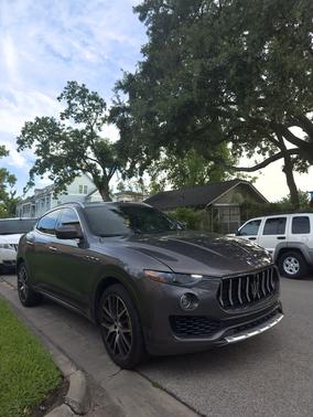 2017 Maserati Levante Base