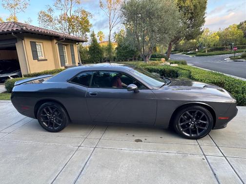 Gray 2019 Dodge Challenger SXT
