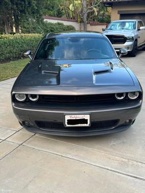 Gray 2019 Dodge Challenger SXT