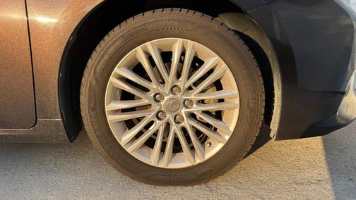 Brown 2014 Lexus ES 350 Base