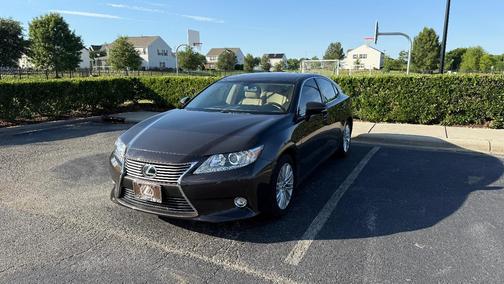 Brown 2014 Lexus ES 350 Base