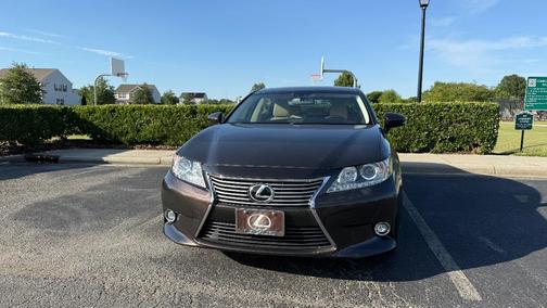 Brown 2014 Lexus ES 350 Base
