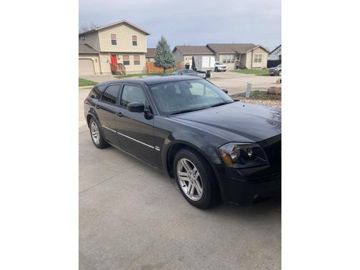 2005 Dodge Magnum R/T