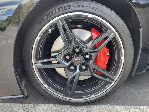 Black 2024 Chevrolet Corvette Stingray w/2LT
