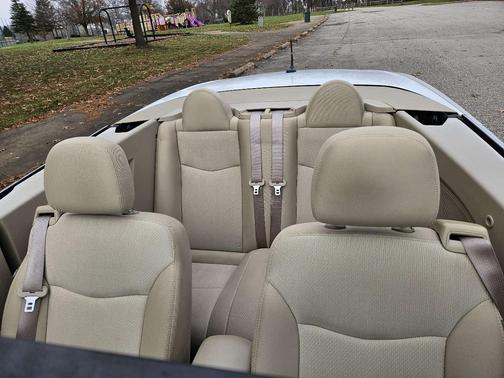 White 2013 Chrysler 200 Touring