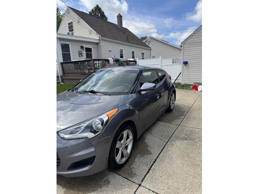 2012 Hyundai Veloster Base
