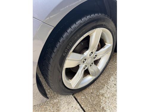 2012 Hyundai Veloster Base