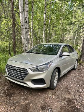 Beige 2019 Hyundai Accent SE