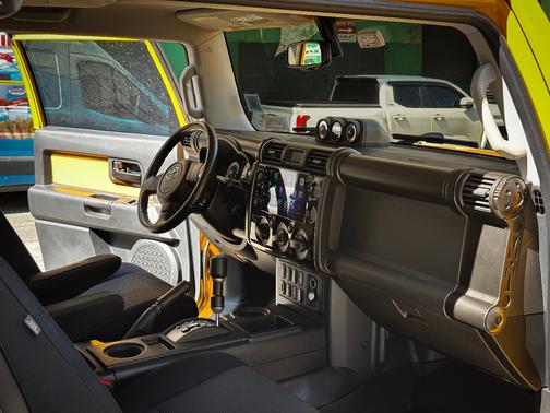 2009 Toyota FJ Cruiser Base