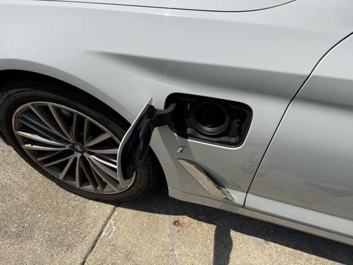 White 2018 BMW 530e xDrive iPerformance