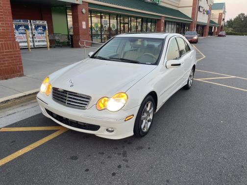 Photo 6 of 6 of 2007 Mercedes-Benz C-Class C280 4MATIC