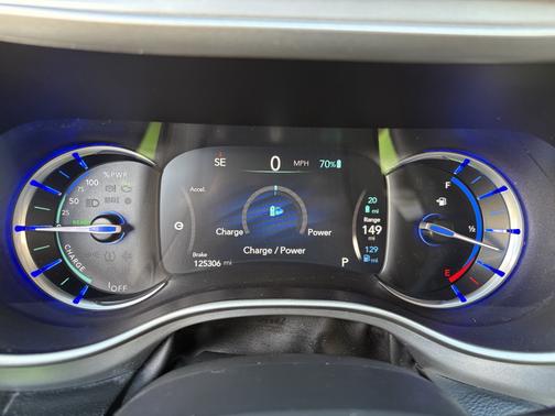 2018 Chrysler Pacifica Hybrid Touring L