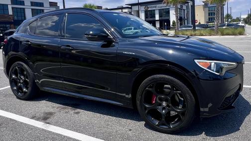 2022 Alfa Romeo Stelvio Veloce