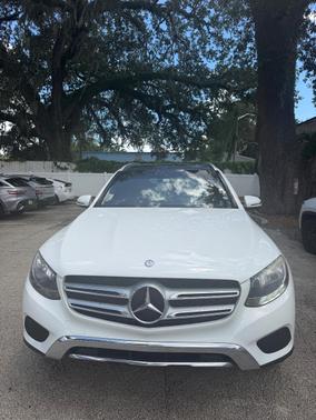 White 2016 Mercedes-Benz GLC 300 Base