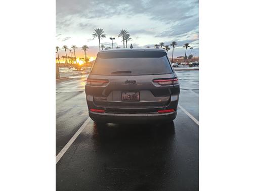 2022 Jeep Grand Cherokee L Altitude