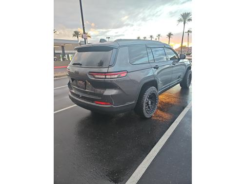 2022 Jeep Grand Cherokee L Altitude