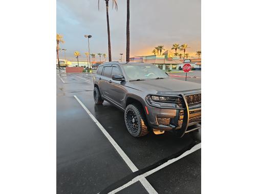 2022 Jeep Grand Cherokee L Altitude
